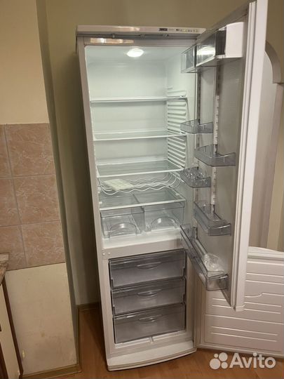 Холодильник бу