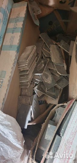 Керамическая плитка СССР кабанчик