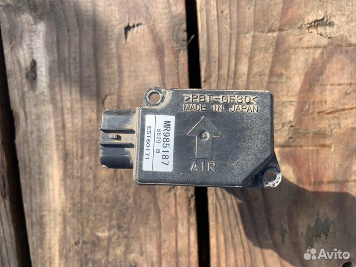 Расходомер дмрв Mitsubishi Lancer CY 4B10 2008