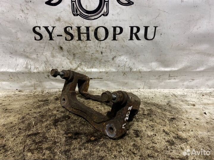 Скоба суппорта задняя Ssangyong Rexton 2 D27DT