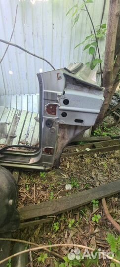 Передняя стойка кузова передняя правая Renault