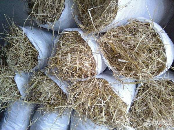 Продам сено в мешке