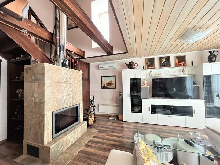 Дом 250 м² на участке 25 сот.