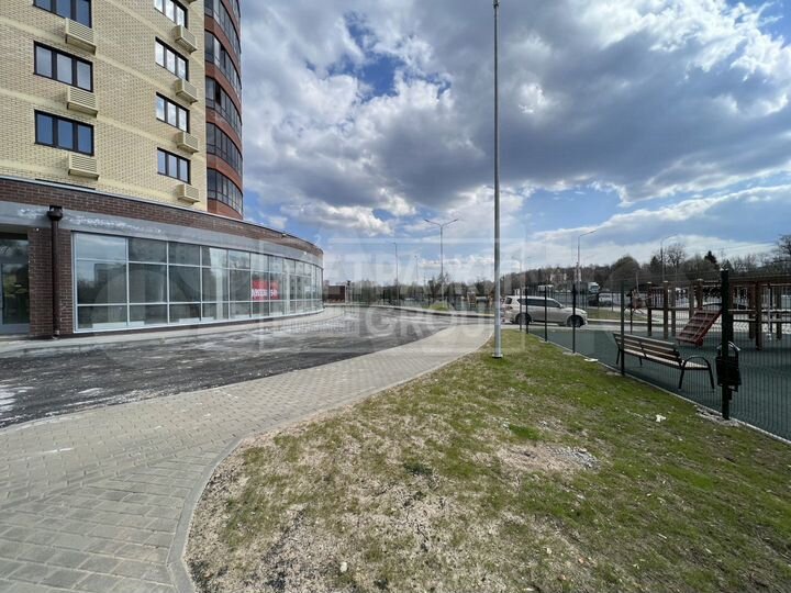 Сдам помещение свободного назначения, 421 м²