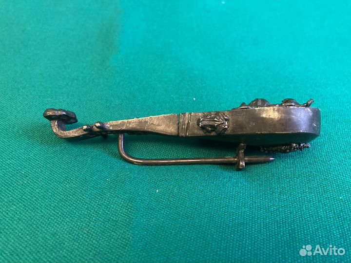 Замок навесной старинный