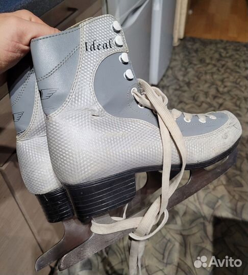 Коньки 38 размер