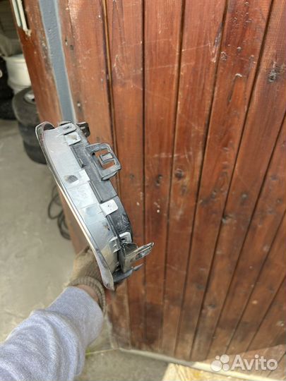 Решетка радиатора BMW F22 правая