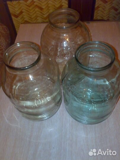 Банки 3-х литровые и бутыли 10л, 5л