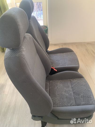 Автомобильное кресло водительское