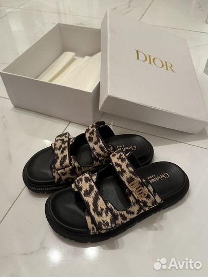 Тапочки Christian Dior