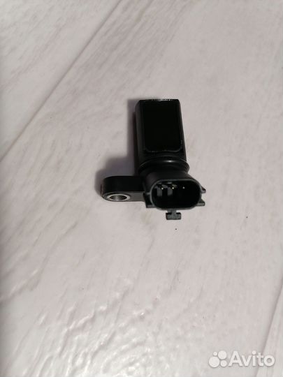 Датчик положения распредвала Nissan