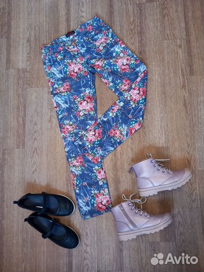 Обувь на девочку 30-32 р