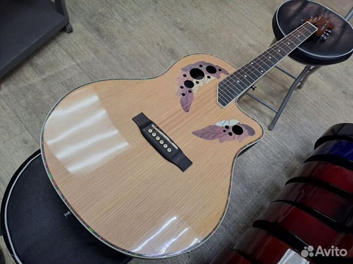 Гитара электроакустическая с подключением