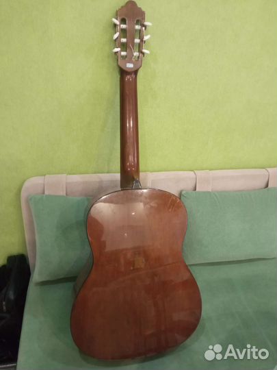 Классическая гитара бу