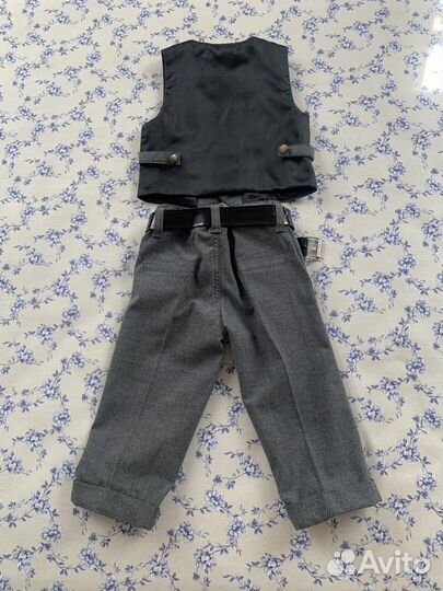 Жилетка с брюками для мальчика