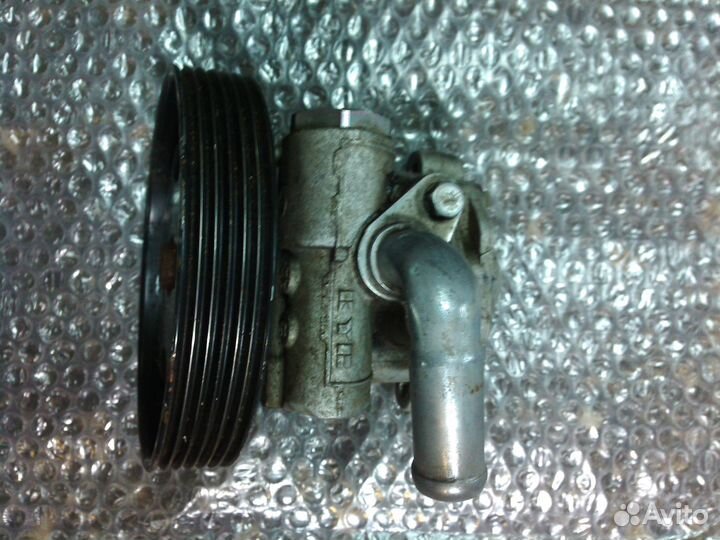 Форд Фьюжен-насос гура (на дизель)