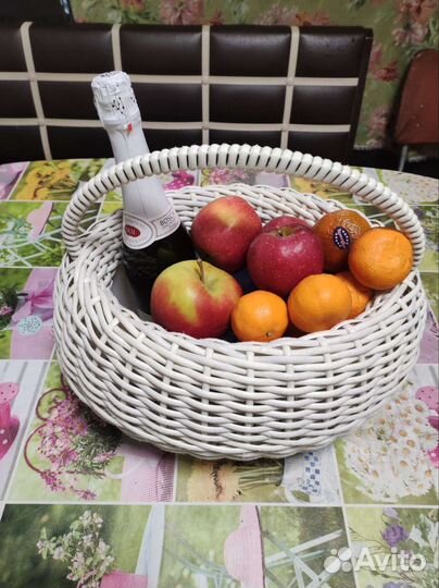 Корзинка из ротанга