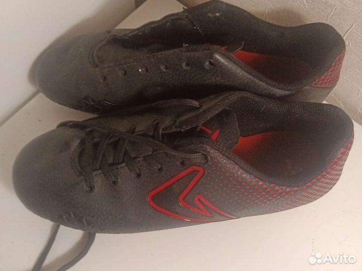 Футбольные бутсы размер33