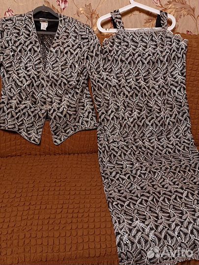 Вечернее платье