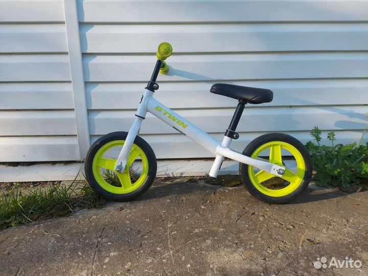 Беговел btwin runride 100