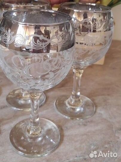 Бокалы для вина