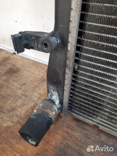 Радиатор основной Mitsubishi Colt хэтчбэк 3 дв