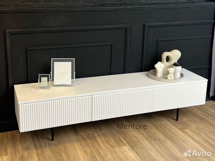 Тумба тв Batista с дверцами