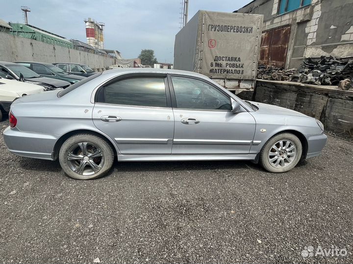 Запчасти на Hyundai Sonata 4 (тагаз) 2005г. Седан