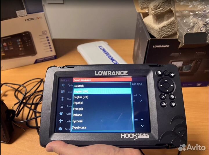Эхолот Lowrance Hook 7 Reveal tripleshot