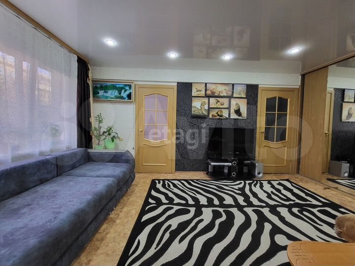 2-к. квартира, 44 м², 1/4 эт.