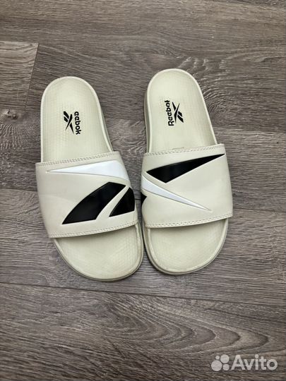 Шлепанцы reebok