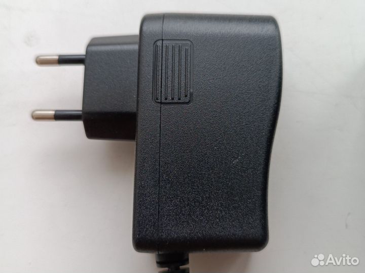 Блоки питания 12v 2 a