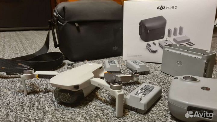 Квадрокоптер Dji mini 2 fly more combo