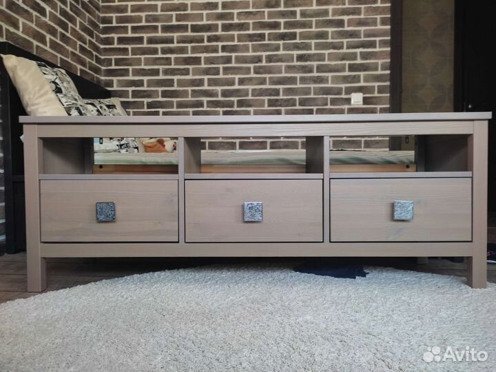 Тумба под тв массив дерева IKEA Hemnes) оригинал