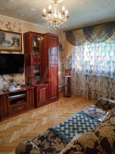 3-к. квартира, 56 м², 1/2 эт.