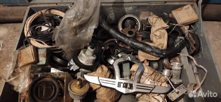 Запчасти для газ 21