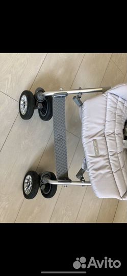 Коляска maclaren bmw