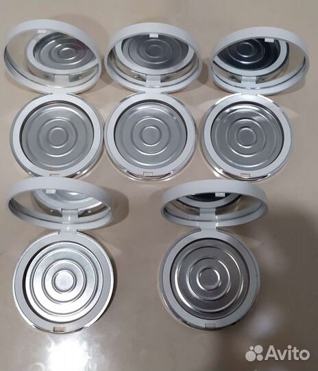 Футляр из-под пудры