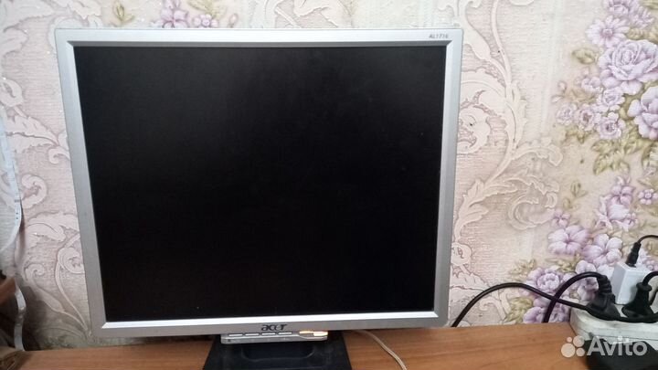 Монитор Acer AL1716