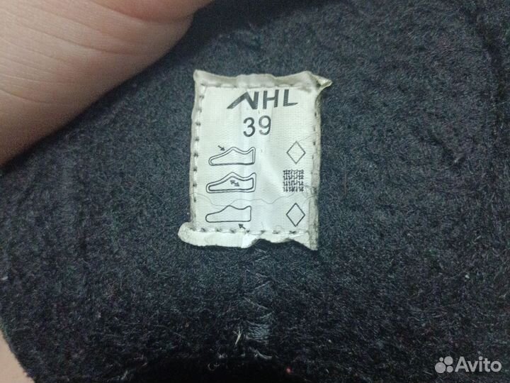 Коньки хоккейные 39