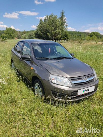 LADA Granta 1.6 МТ, 2016, битый, 84 500 км