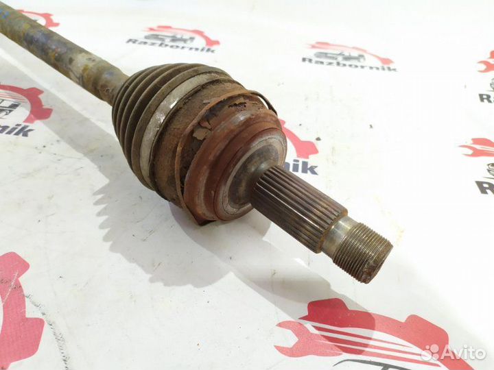 Привод Mercedes Vito W639 2.1D 2004