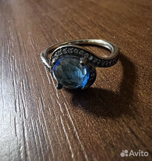 Кольца с фианитами