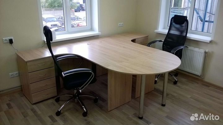 Столы компьютерные