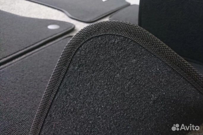 Ворсовые коврики для Mercedes-Benz w204