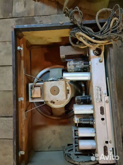 Радиоприемник ламповый 1949 года