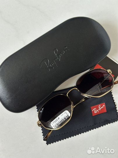 Солнцезащитные очки женские брендовые