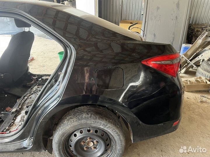 Зеднее левое крыло (четверть) Toyota Corolla E180