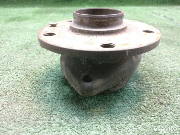 Ступица задняя левая Volkswagen Tiguan DBG 2018