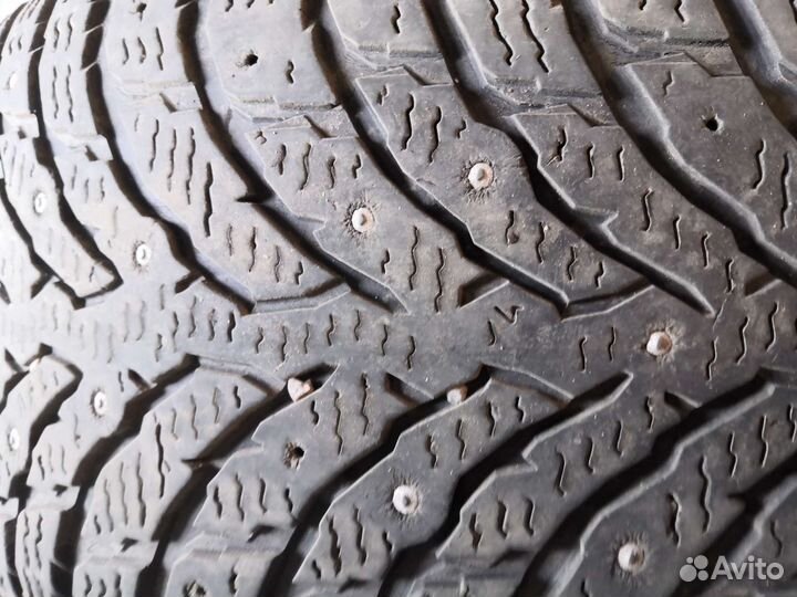 Nokian Tyres Hakkapeliitta 9 225/55 R17